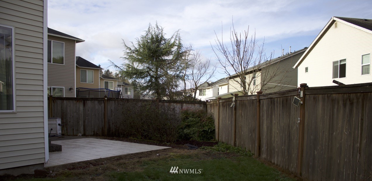 14564 Southeast 154th Street Renton, WA 98058 - Photo 5 of 38