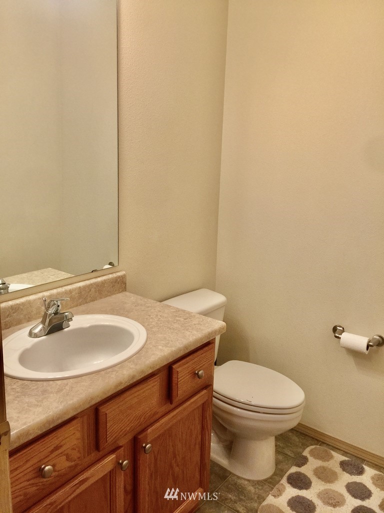 14564 Southeast 154th Street Renton, WA 98058 - Photo 9 of 38