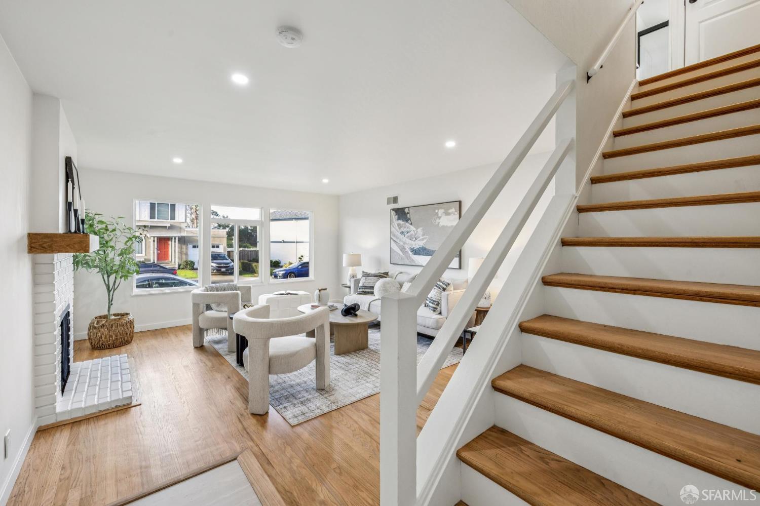 663 Foothill Drive Pacifica, CA 94044 - Photo 16 of 71