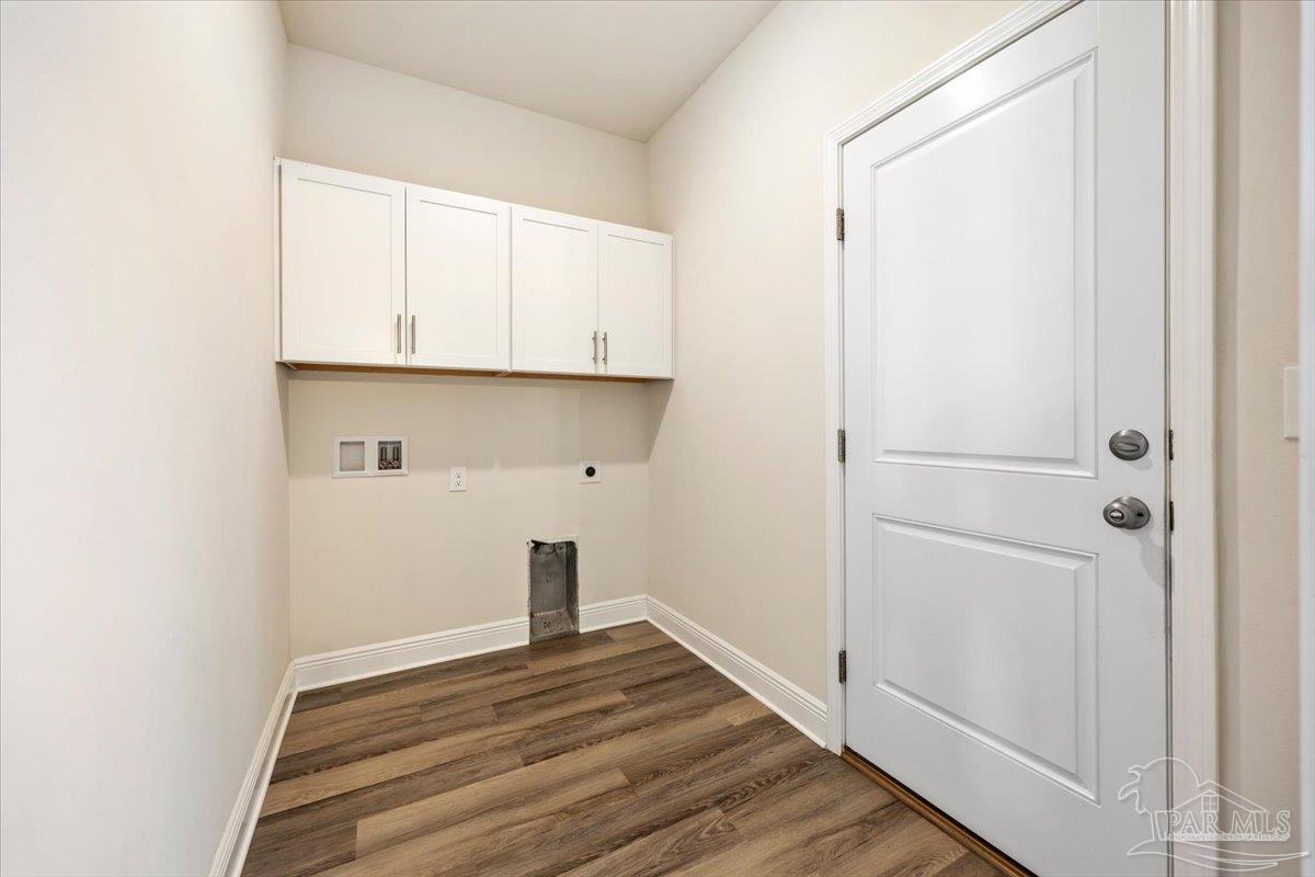 9211 Salter Road Pace, FL 32571 - Photo 16 of 39