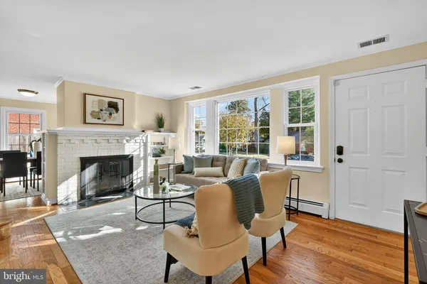 $610,000 | 315 Ladson Road, Silver Spring, MD 20901