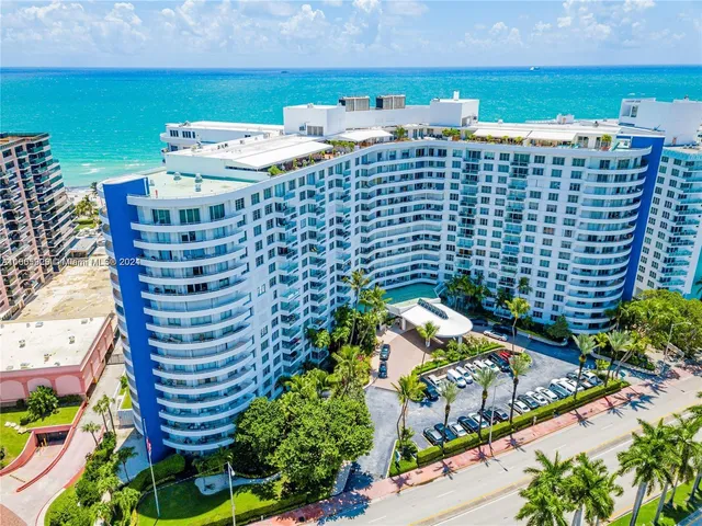 $6,700 | 5161 Collins Avenue, Unit 405, Miami Beach, FL 33140