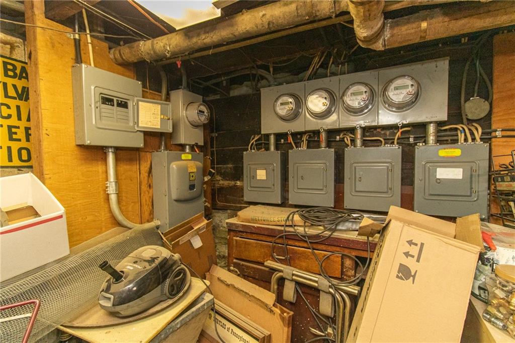 151 Margaret Street Pittsburgh, PA 15210 - Photo 34 of 36 a utility room with dryer and washer
