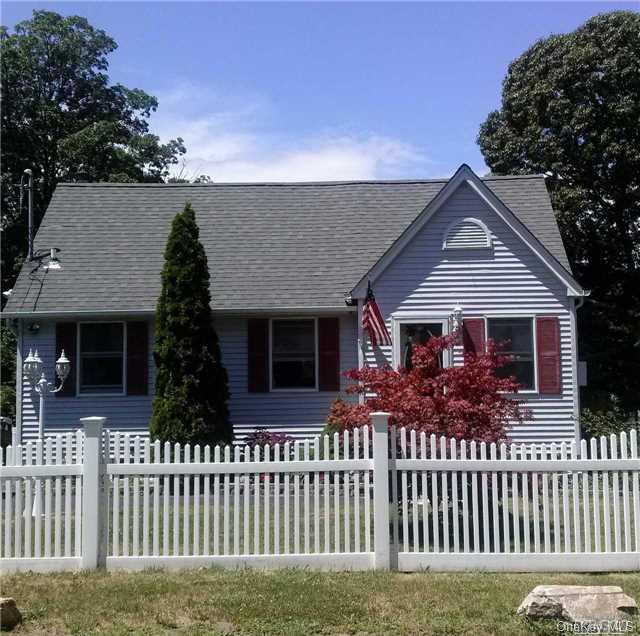 70 Nautilus Road Rocky Point, NY 11778 - Photo 1 of 1 front view of a house