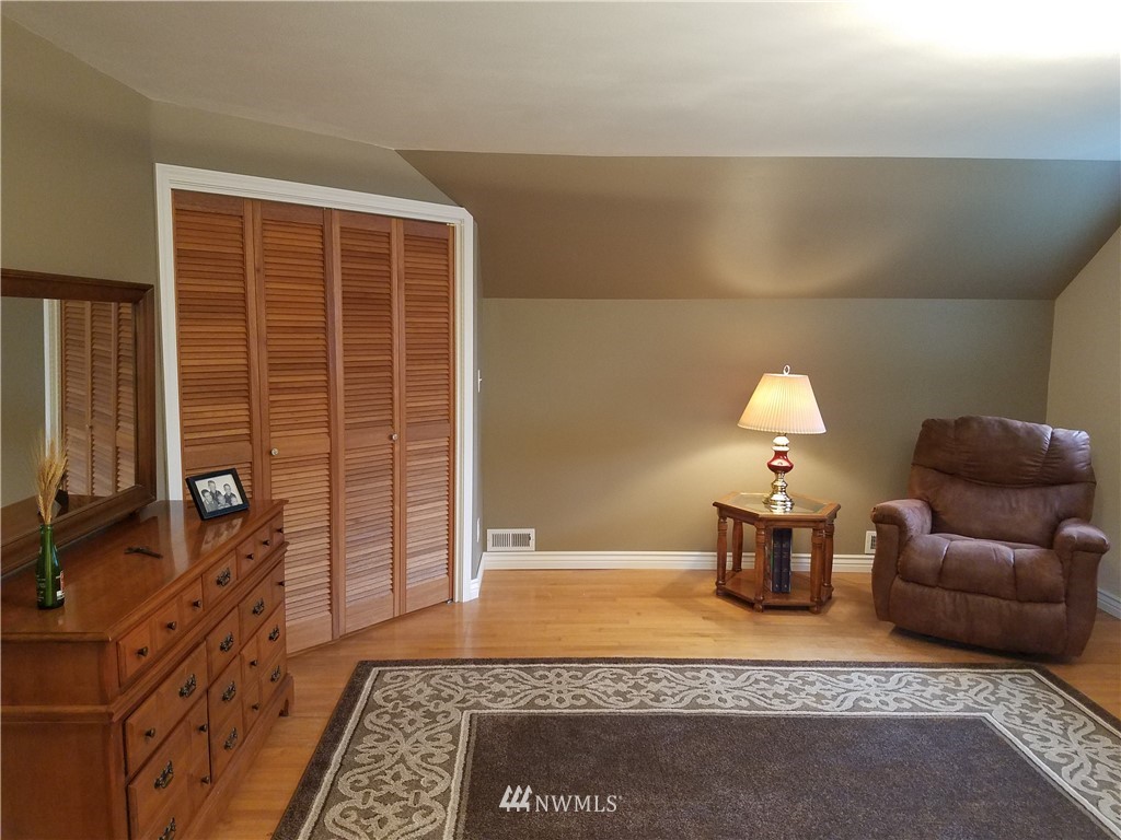 6102 Cady Road Everett, WA 98203 - Photo 15 of 24