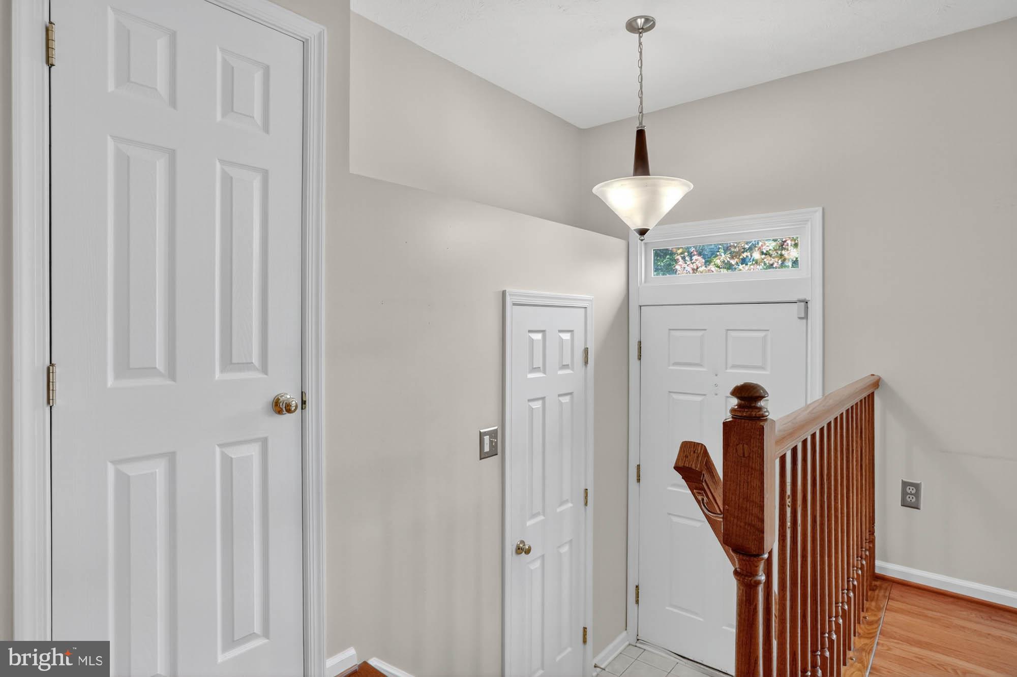 5505 April Journey, Unit 123 Columbia, MD 21044 - Photo 3 of 41 Entrance into home