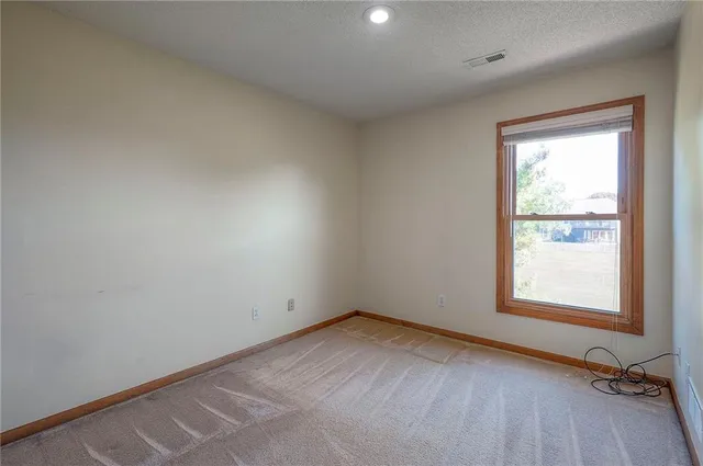 $339,900 | 4109 Southwest Leeward Drive, Lee's Summit, MO 64082