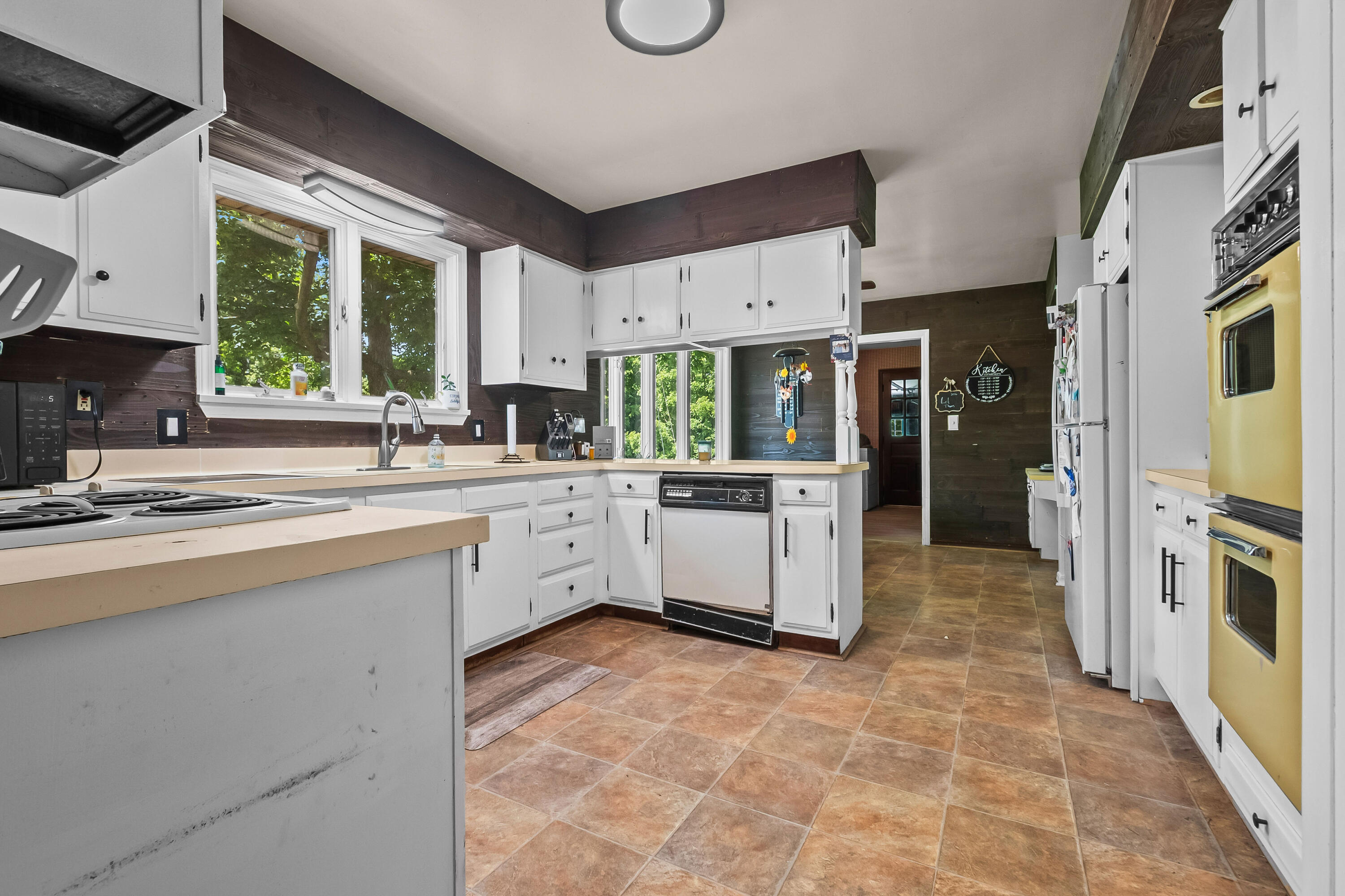 7051 Long Lake Road Reading, MI 49274 - Photo 21 of 54