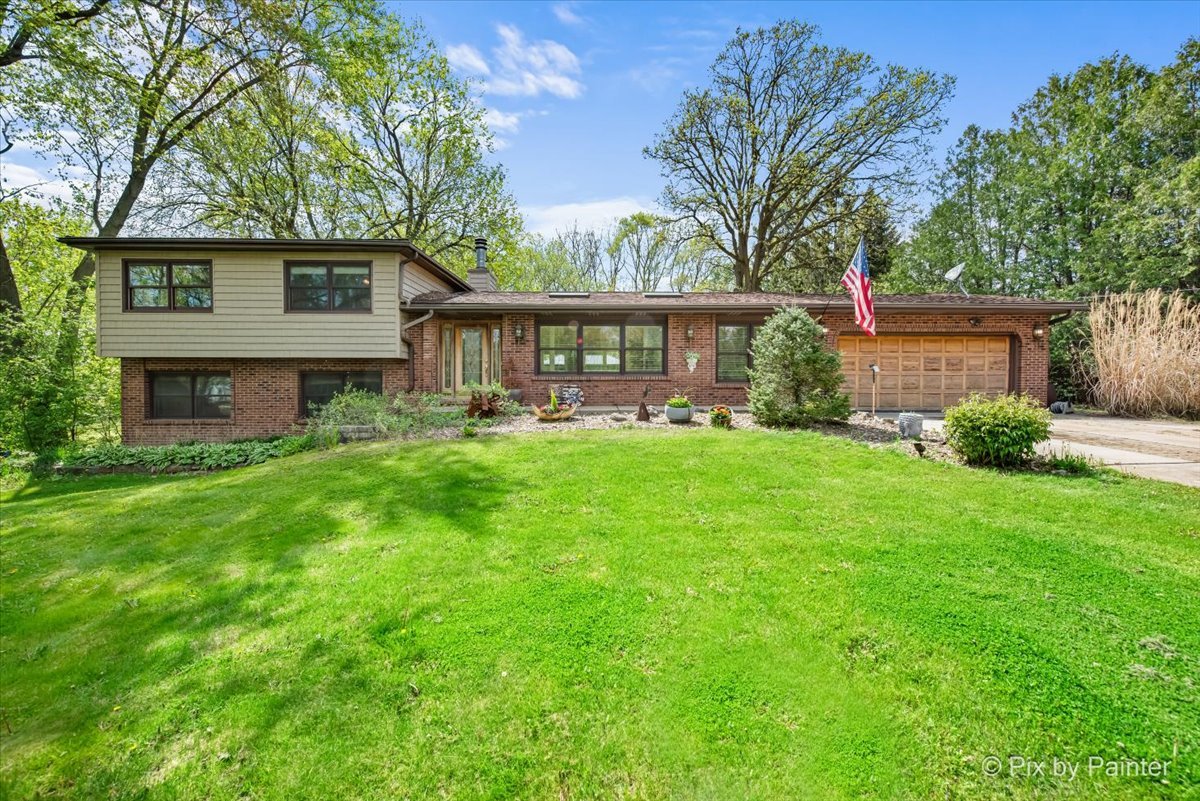 2N672 Valewood Road West Chicago, IL 60185 - Photo 2 of 41 Gallery Image 2