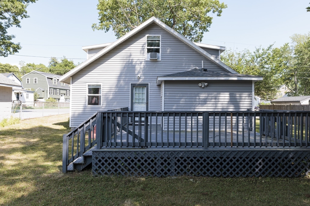 114 Bay State Road Tewksbury, MA 01876 - Photo 5 of 27