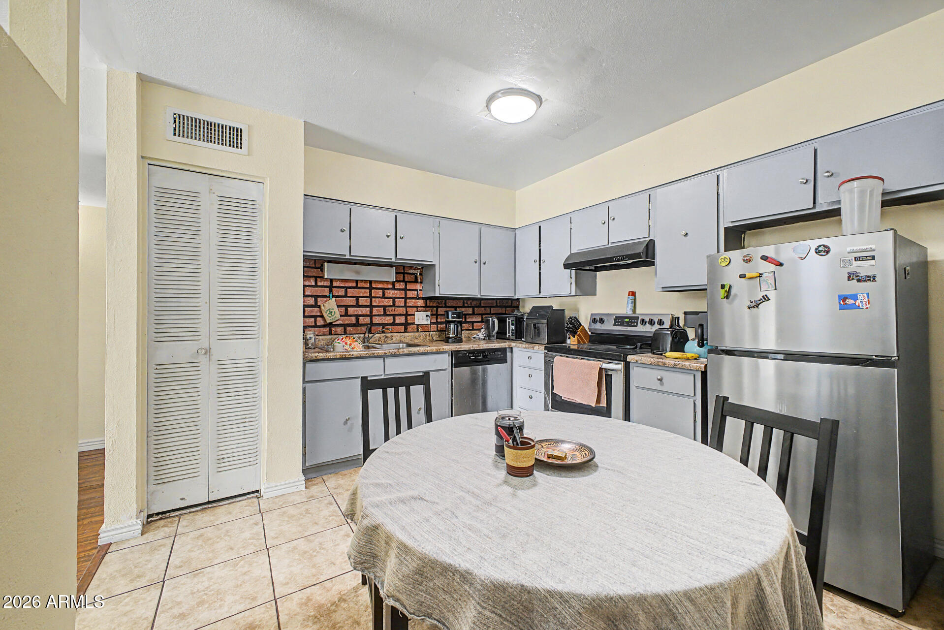 720 South Dobson Road, Unit 76 Mesa, AZ 85202 - Photo 12 of 25 12 - Dobson