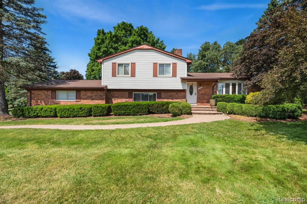 178 Randolph Road Rochester Hills, MI 48309 - Photo 1 of 30