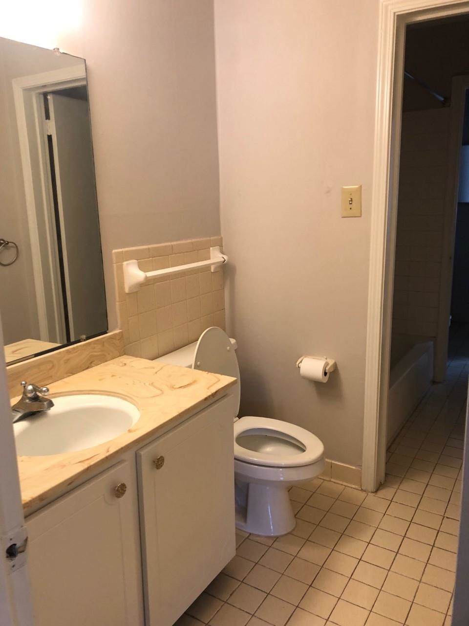 5726 Quince Road, Unit 11 Memphis, TN 38119 - Photo 19 of 25 Gallery Image 19