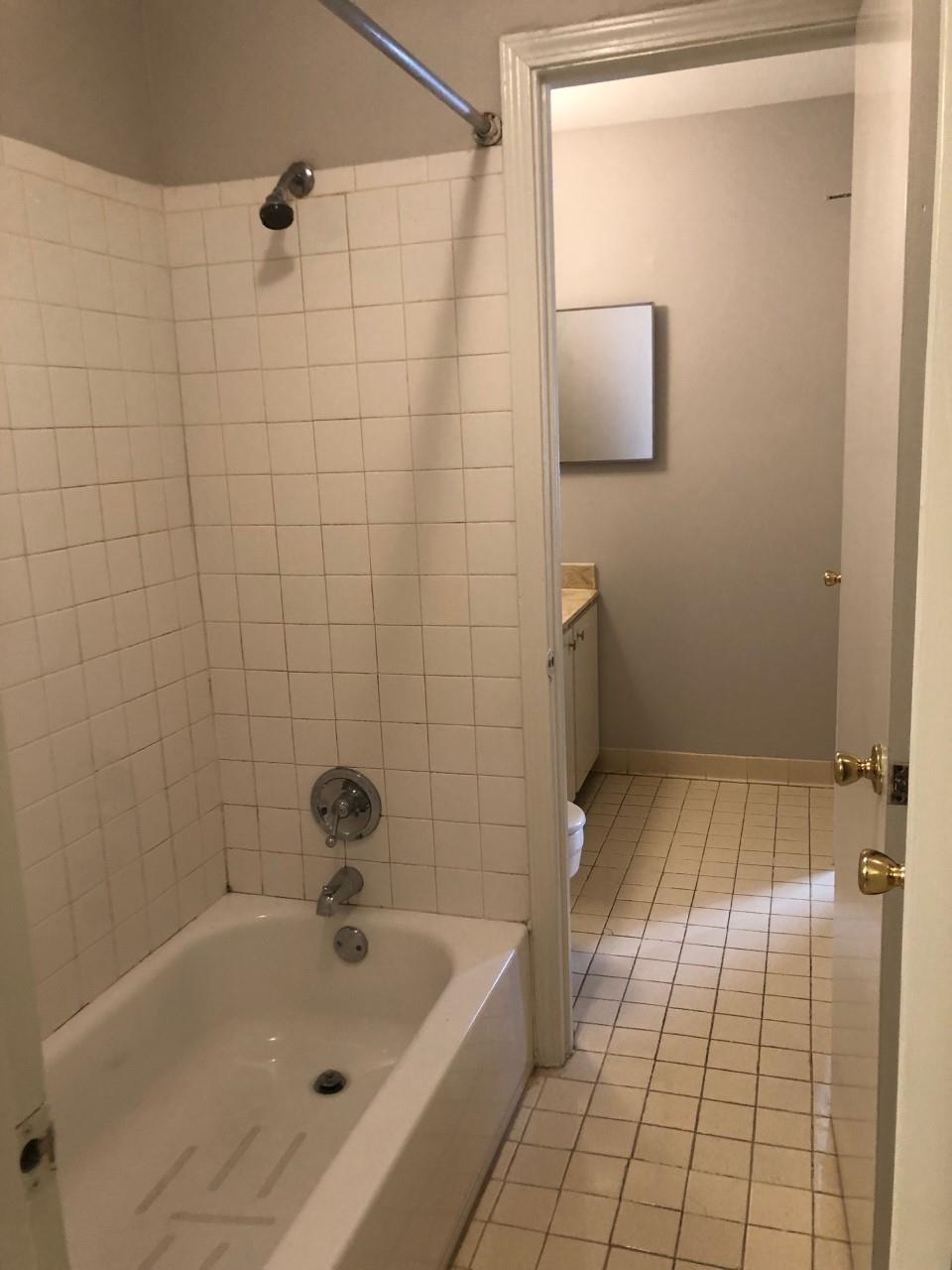 5726 Quince Road, Unit 11 Memphis, TN 38119 - Photo 20 of 25 Gallery Image 20