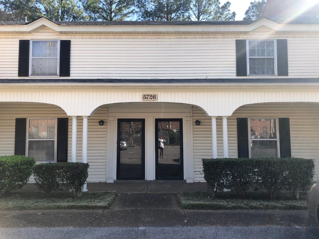 5726 Quince Road, Unit 11 Memphis, TN 38119 - Photo 2 of 25 Gallery Image 2