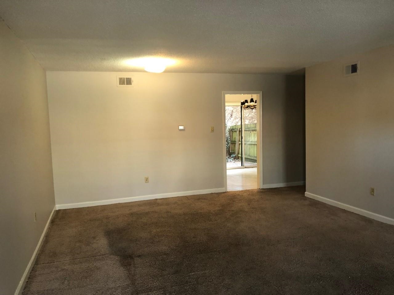 5726 Quince Road, Unit 11 Memphis, TN 38119 - Photo 7 of 25 Gallery Image 7