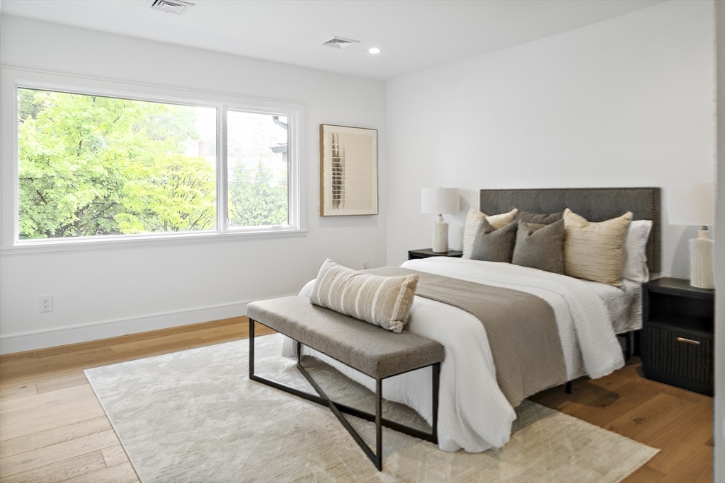 68 Mignon Road Newton, MA 02465 - Photo 19 of 33