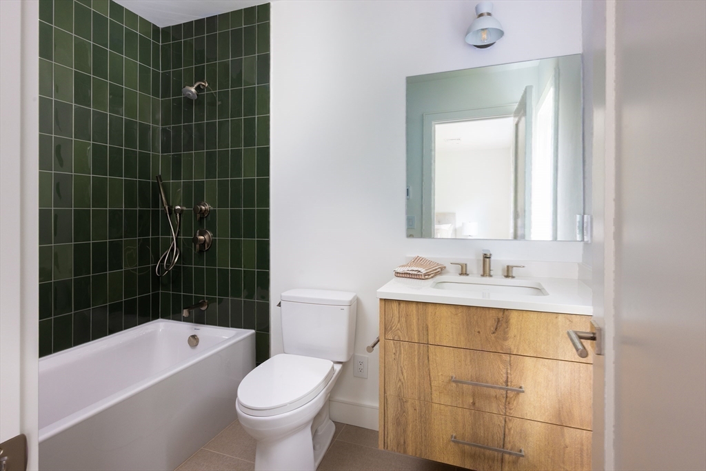 68 Mignon Road Newton, MA 02465 - Photo 22 of 33