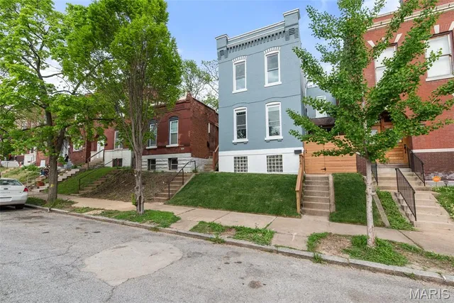 $290,000 | 3244 Michigan Avenue, St. Louis, MO 63118