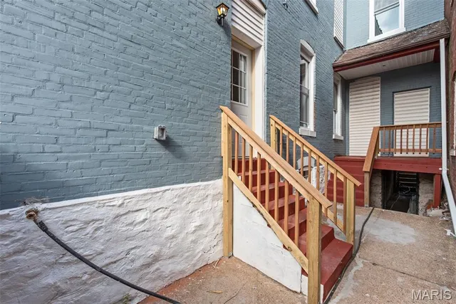 $290,000 | 3244 Michigan Avenue, St. Louis, MO 63118