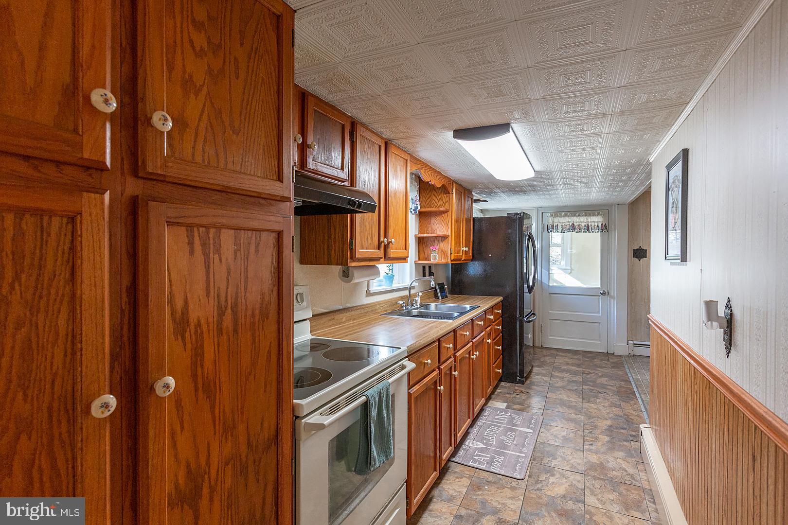1008 Schmuck Road York, PA 17406 - Photo 23 of 70 Gallery Image 23