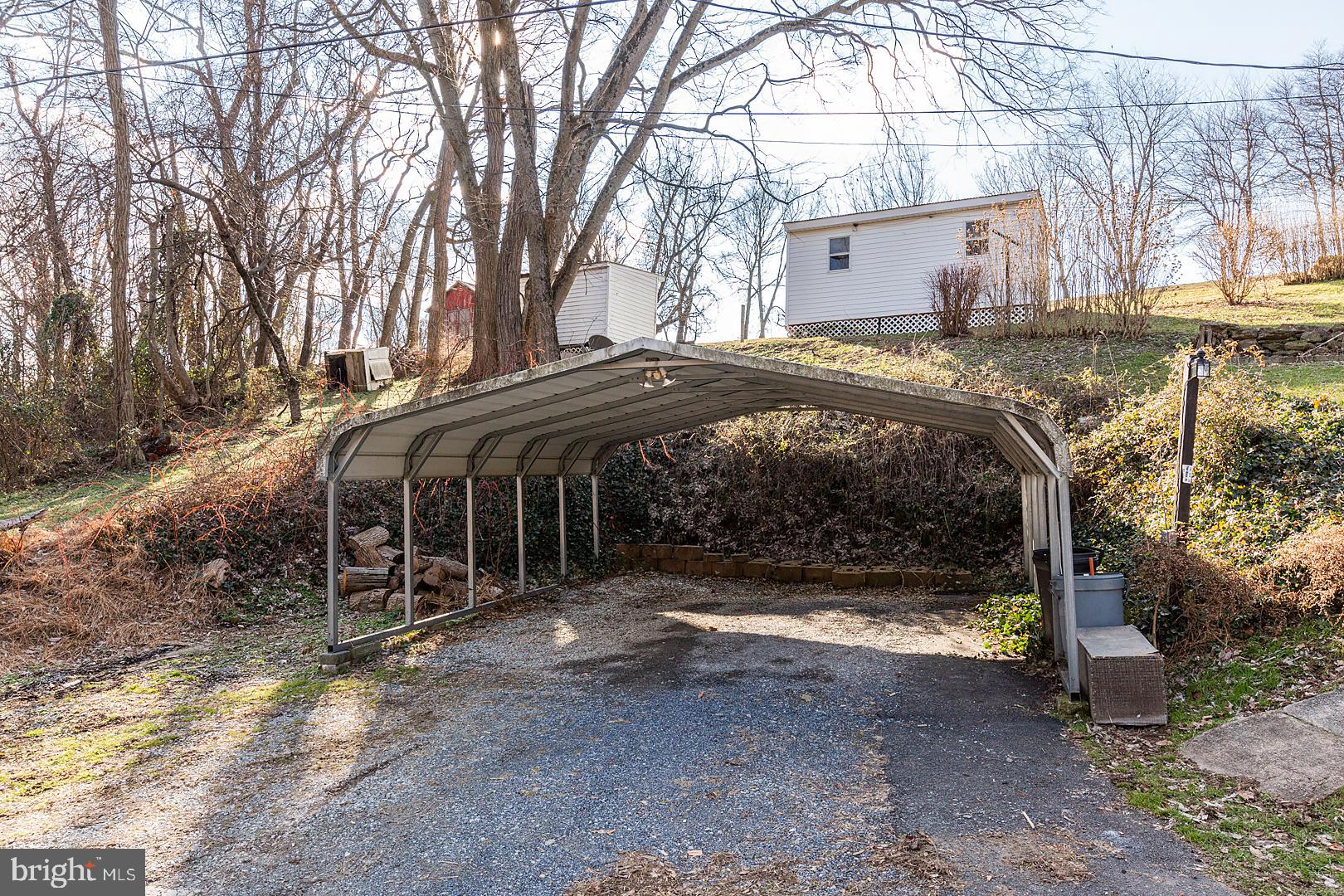 1008 Schmuck Road York, PA 17406 - Photo 4 of 70 Gallery Image 4