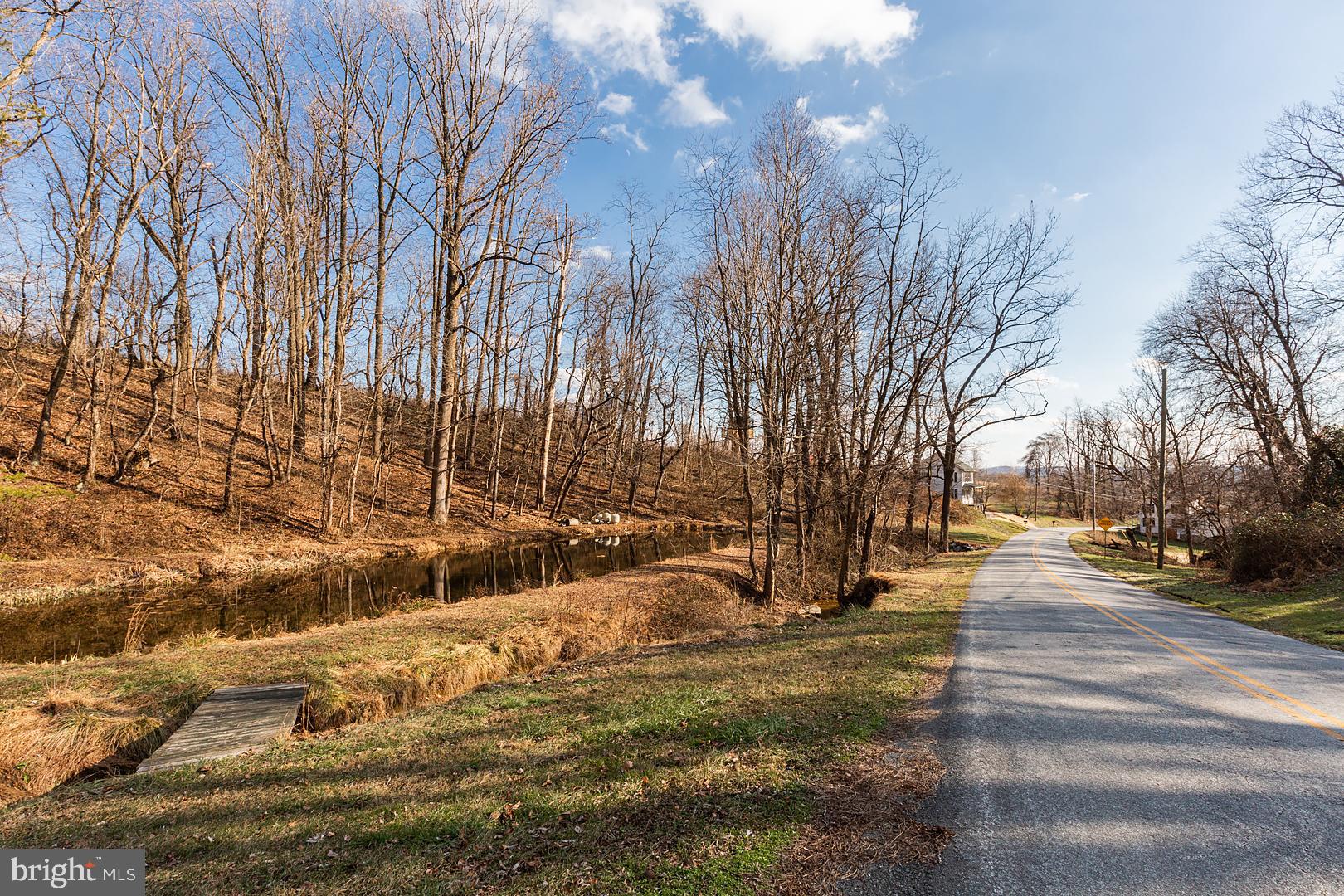 1008 Schmuck Road York, PA 17406 - Photo 6 of 70 Gallery Image 6