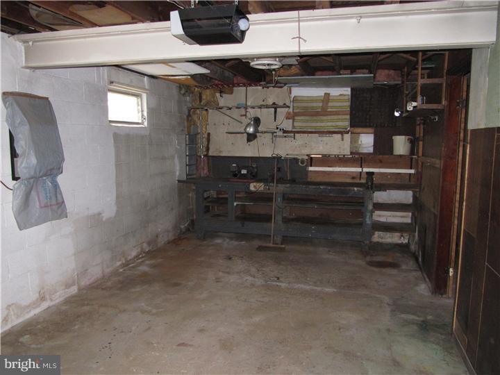 1427-29 Ridge Avenue Reading, PA 19607 - Photo 24 of 25 Garage