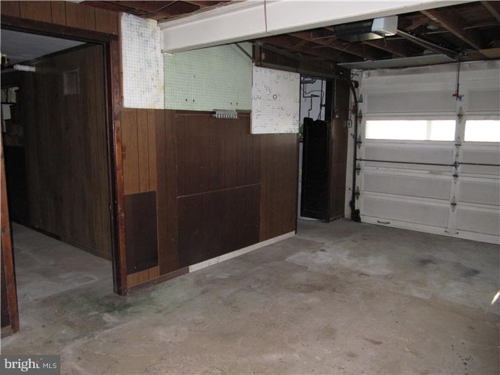 1427-29 Ridge Avenue Reading, PA 19607 - Photo 25 of 25 Garage