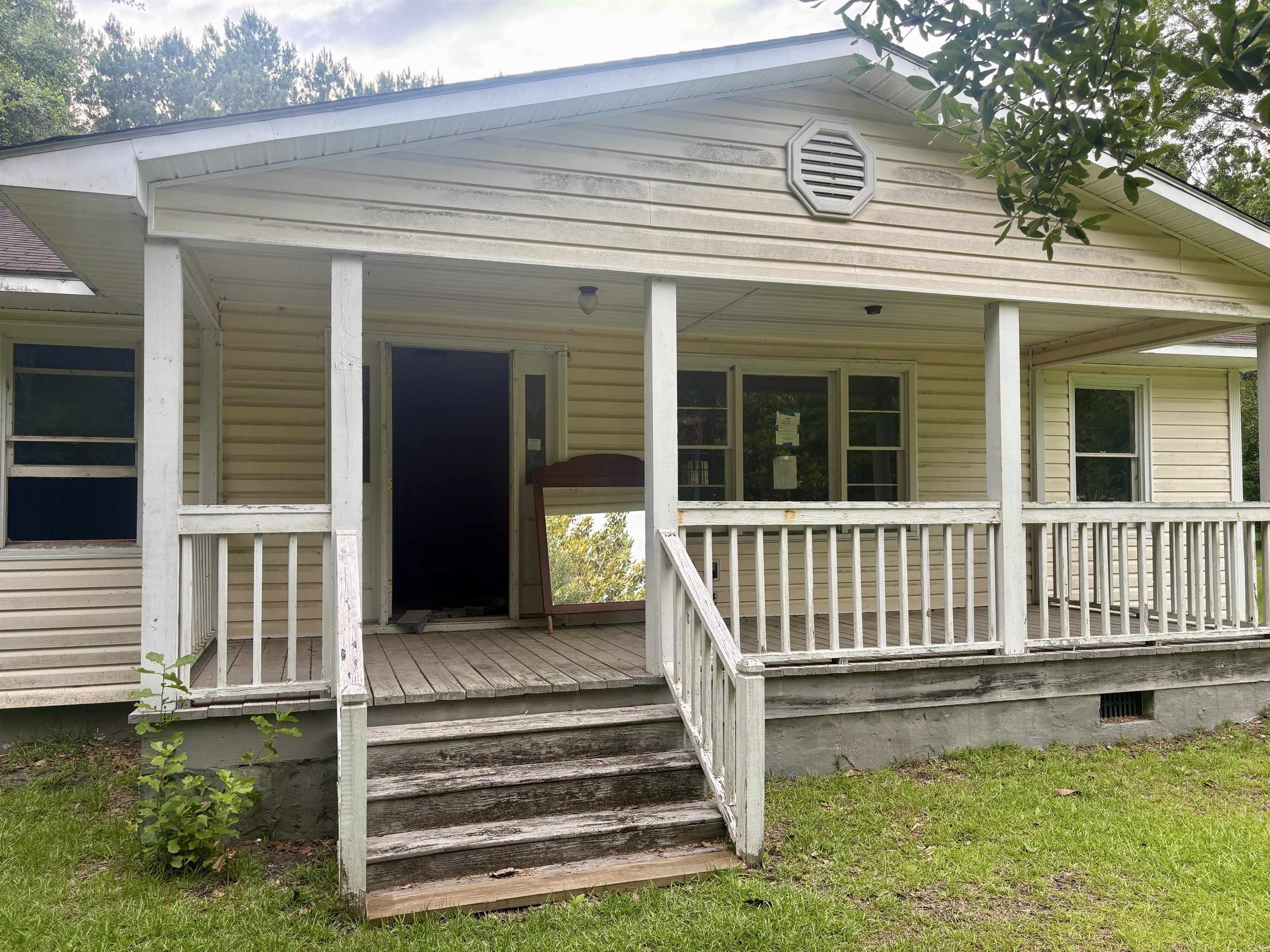 96 Cody Lane Georgetown, SC 29440 - Photo 1 of 11 Gallery Image 1