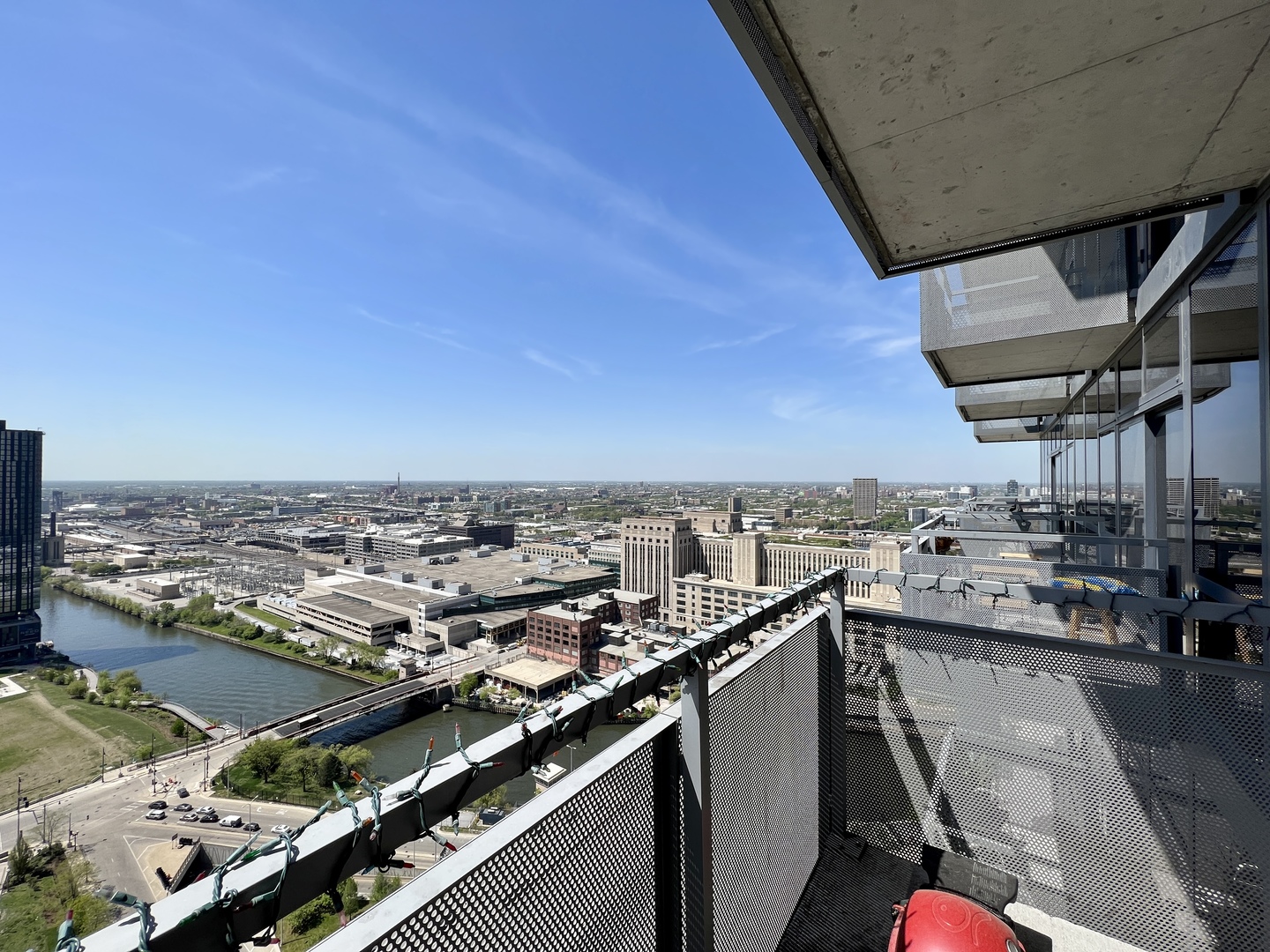 235 West Van Buren Street, Unit 3310 Chicago, IL 60607 - Photo 17 of 18