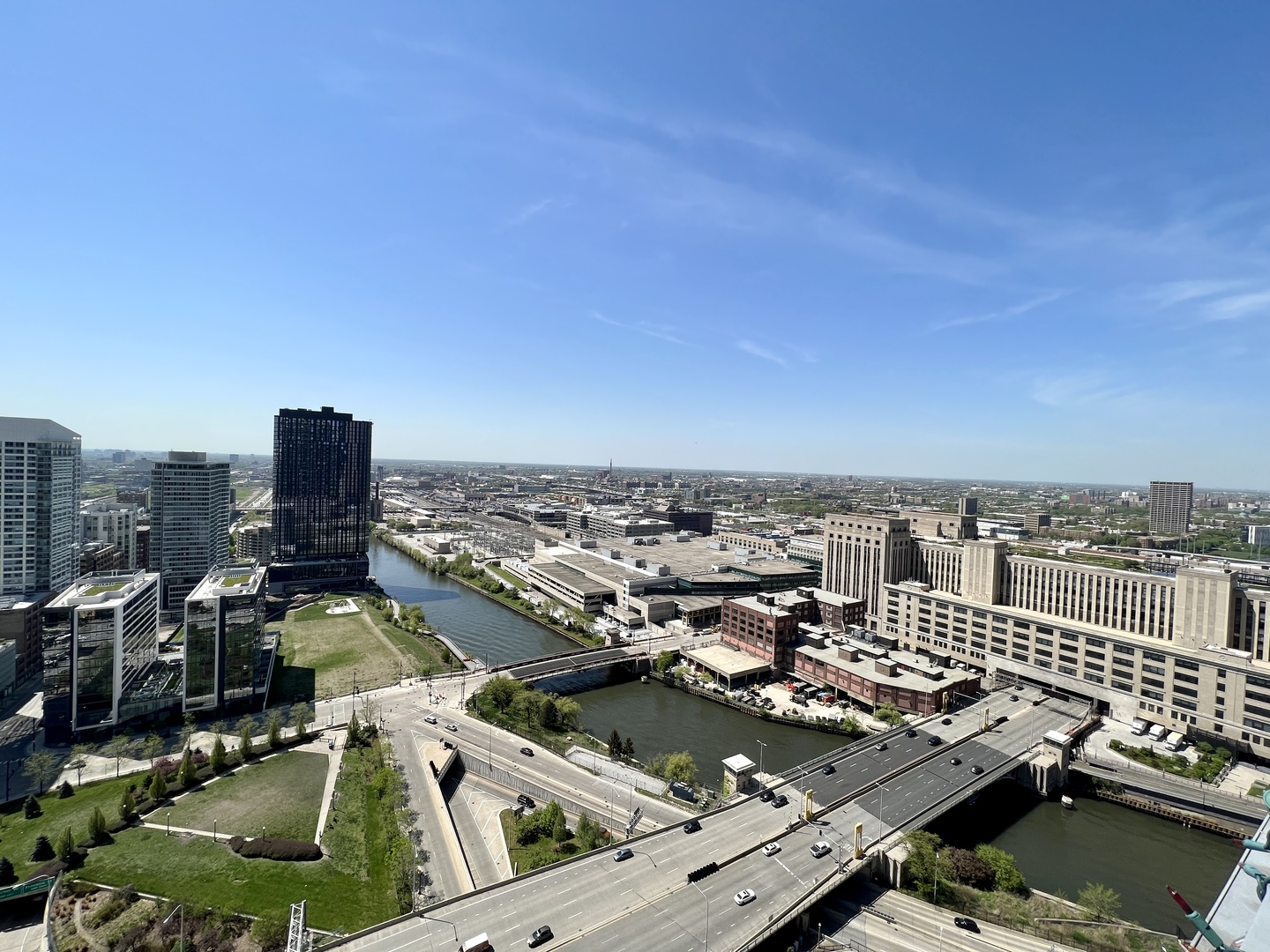 235 West Van Buren Street, Unit 3310 Chicago, IL 60607 - Photo 18 of 18 an aerial view of a city