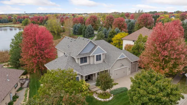 $995,000 | 10758 Watersedge Lane, Woodbury, MN 55129