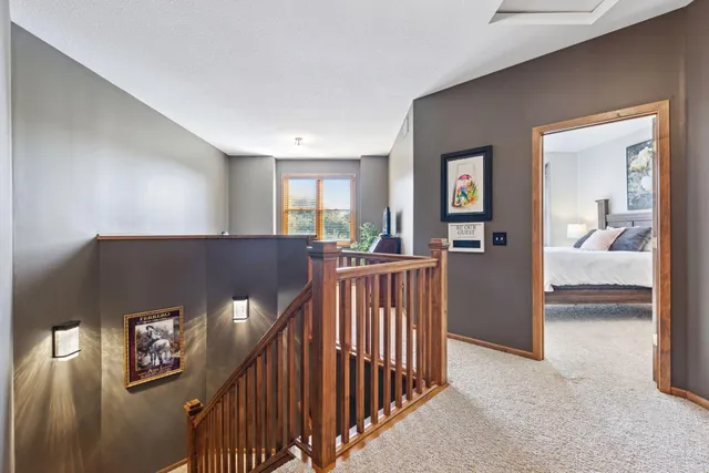 $995,000 | 10758 Watersedge Lane, Woodbury, MN 55129