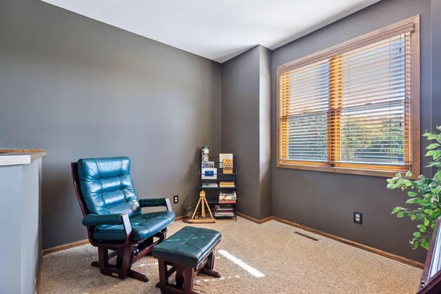 $995,000 | 10758 Watersedge Lane, Woodbury, MN 55129