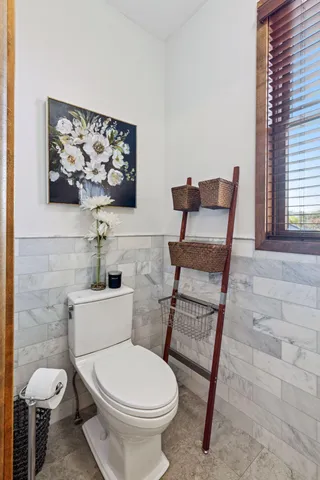 $995,000 | 10758 Watersedge Lane, Woodbury, MN 55129