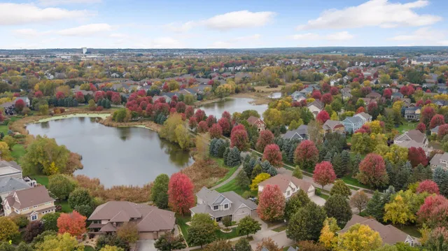 $995,000 | 10758 Watersedge Lane, Woodbury, MN 55129