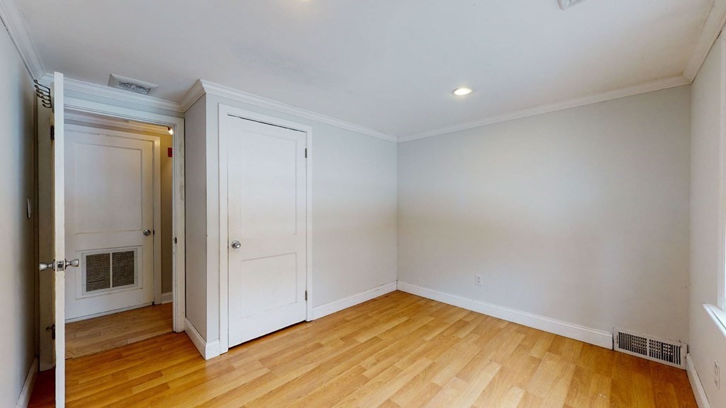22 Elbridge Road Auburn, MA 01501 - Photo 15 of 26 Gallery Image 15