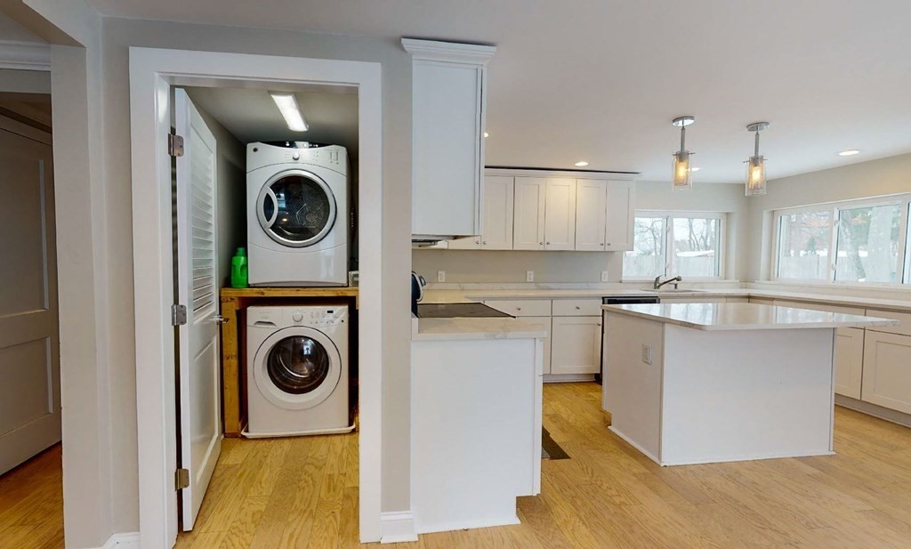 22 Elbridge Road Auburn, MA 01501 - Photo 10 of 26 Gallery Image 10
