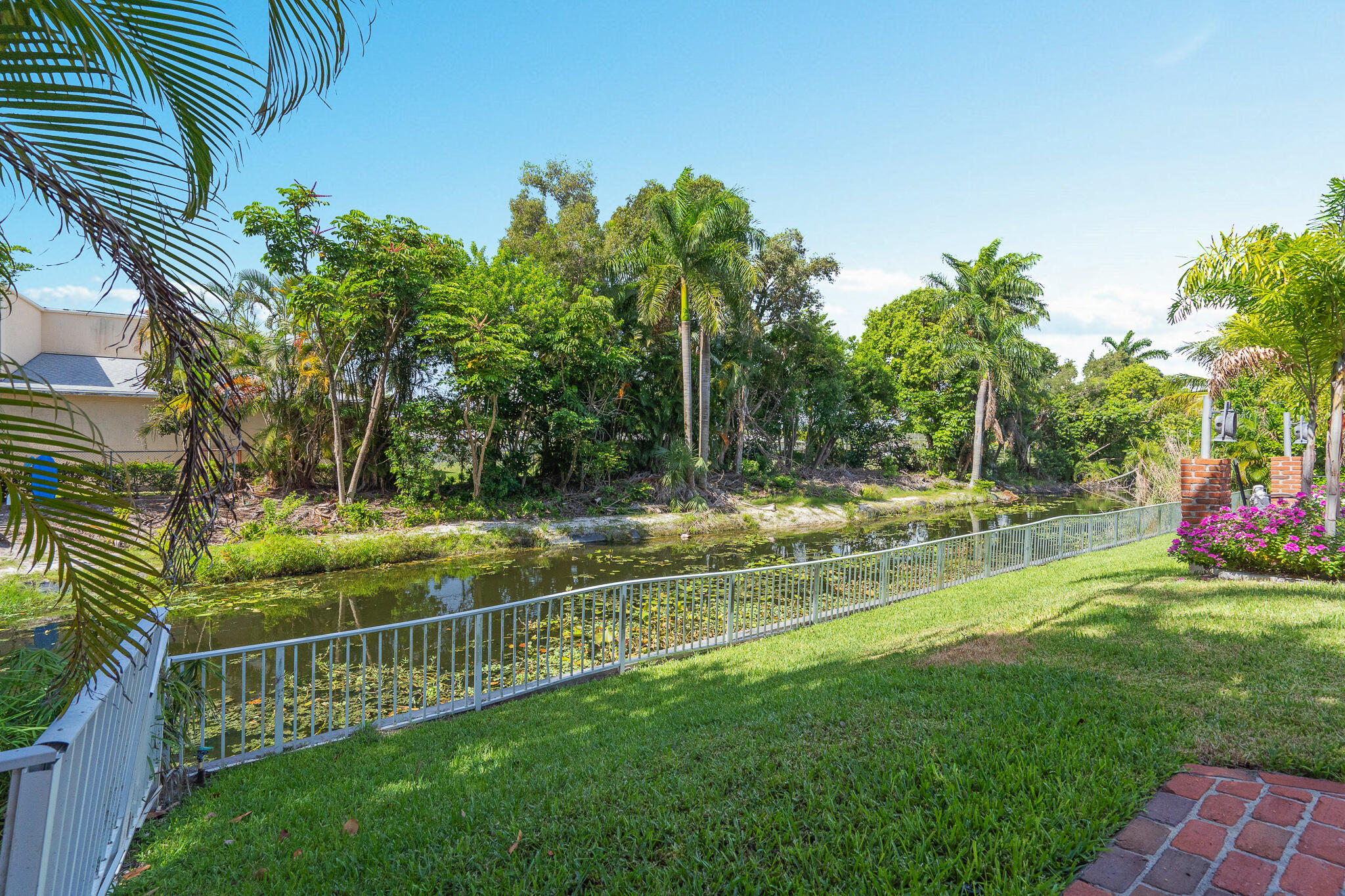 8 Northwest 24th Street Delray Beach, FL 33444 - Photo 25 of 29 a view of a park with large trees