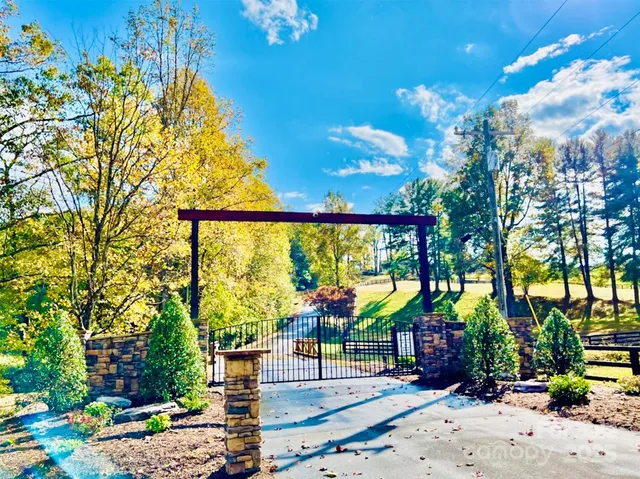 $124,900 | Lot G44-2023 Lot G44-2023 Shadow Ridge Trail, Unit G44, Lenoir, NC 28645