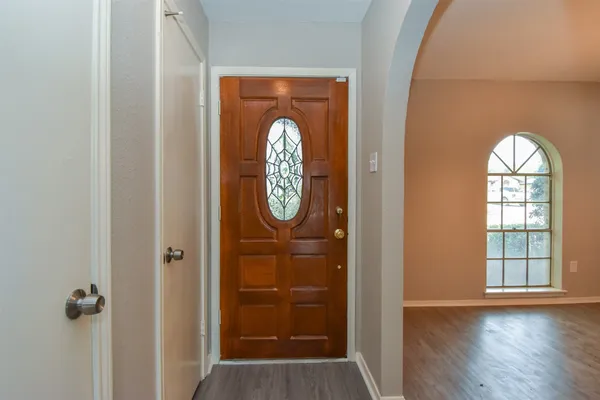 $1,750 | 11719 Murr Way, Houston, TX 77048