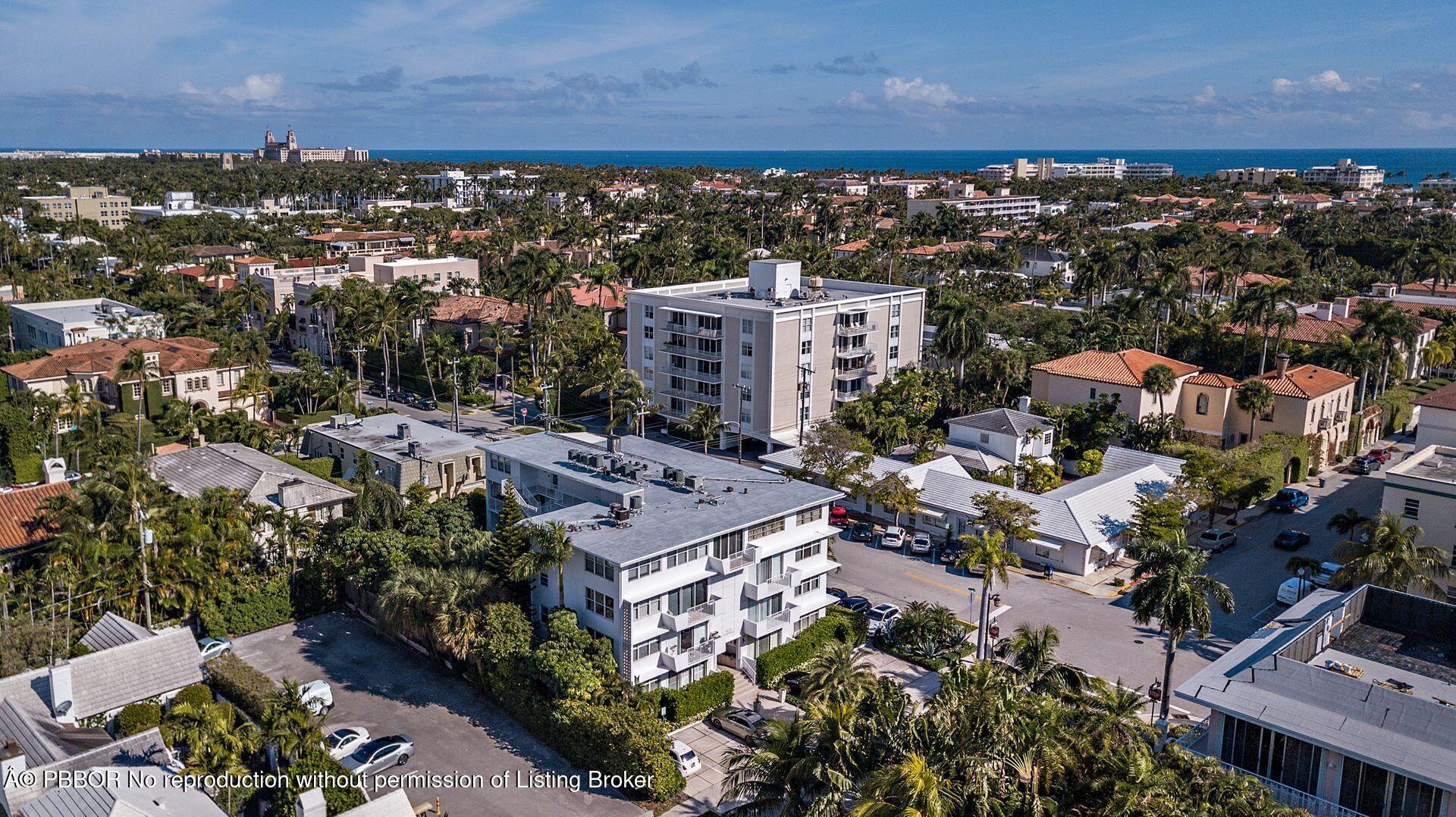 401 Peruvian Avenue, Unit 1050 Palm Beach, FL 33480 - Photo 15 of 17 an aerial view of multiple house
