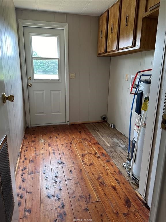 3305 Luza Lane Bryan, TX 77807 - Photo 19 of 21 a view of an empty room with a window