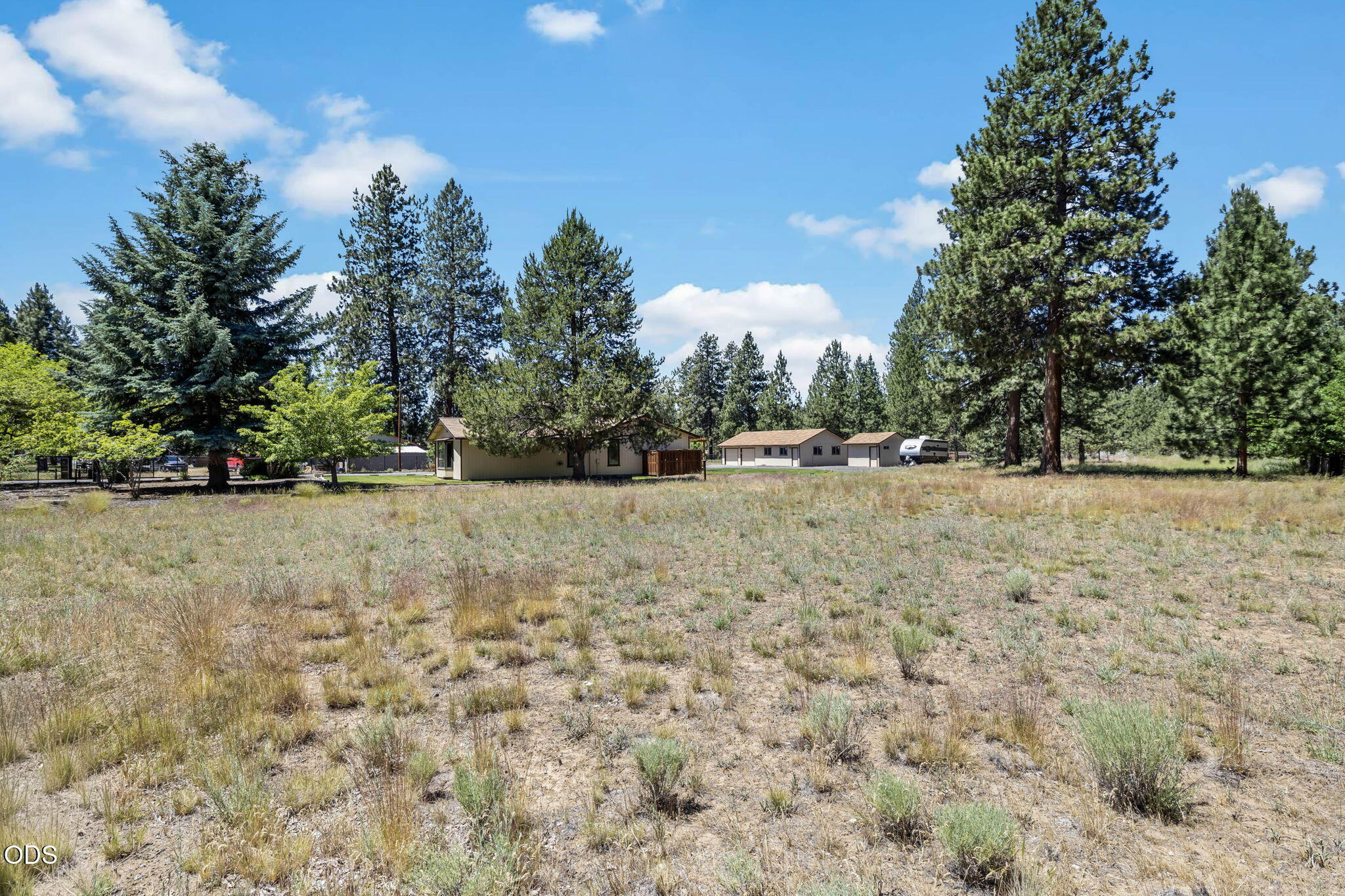 19572 Apache Road Bend, OR 97702 - Photo 62 of 71