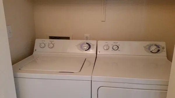 $1,400 | 18416 North Cave Creek Road, Unit 2001, Phoenix, AZ 85032