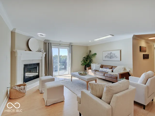 $265,000 | 8681 Jaffa Ct Drive East, Unit 38, Indianapolis, IN 46260