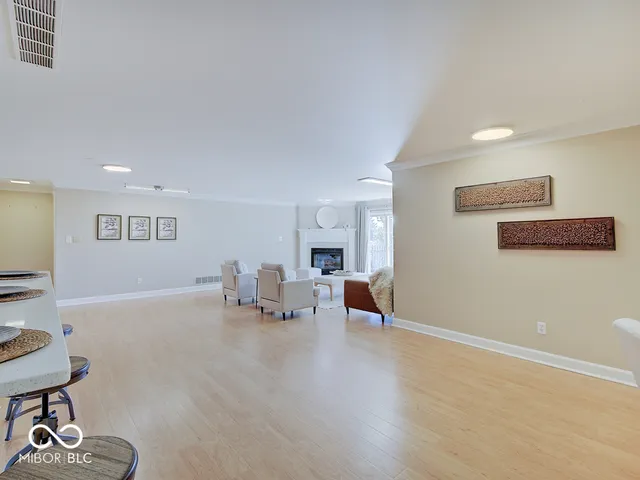 $265,000 | 8681 Jaffa Ct Drive East, Unit 38, Indianapolis, IN 46260