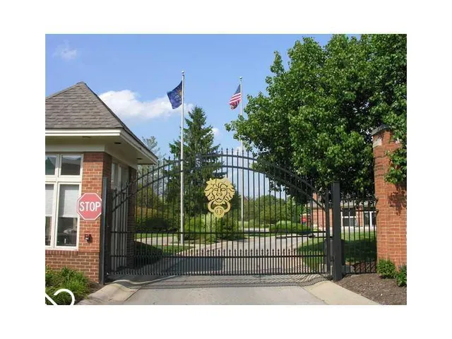 $265,000 | 8681 Jaffa Ct Drive East, Unit 38, Indianapolis, IN 46260