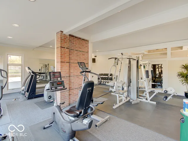 $265,000 | 8681 Jaffa Ct Drive East, Unit 38, Indianapolis, IN 46260